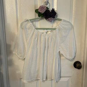 OLD NAVY TIE BACK PEASANT TOP